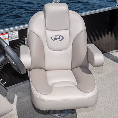 Deluxe driver seat