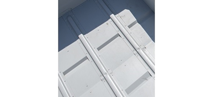 Non-skid anti-glare interior paint finish