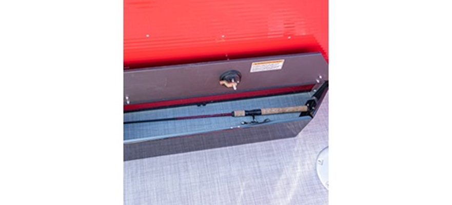 Lockable rod storage