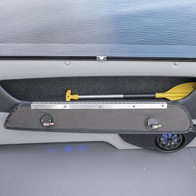 Lockable storage compartment in side panels