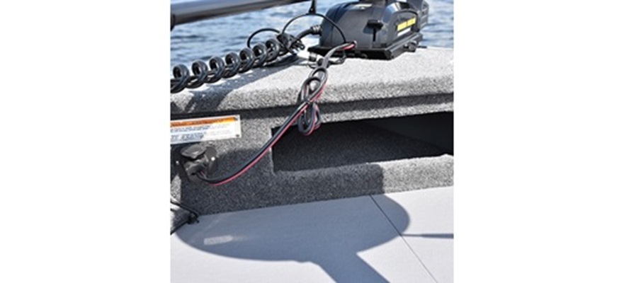 Trolling motor plug and anchor storage