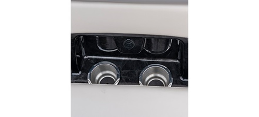 Porte-verres et prises USB