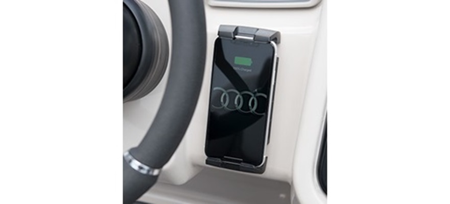 Chargeur sans fil pour téléphone intelligent intégrée à la console